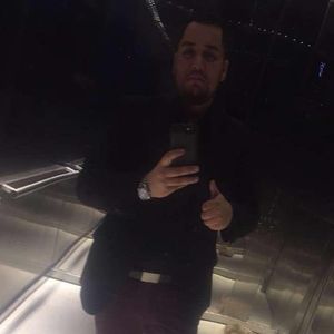 Meet your Posher, Joel